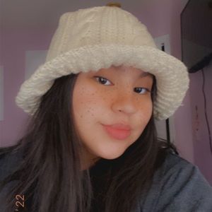 Meet your Posher, Katherine